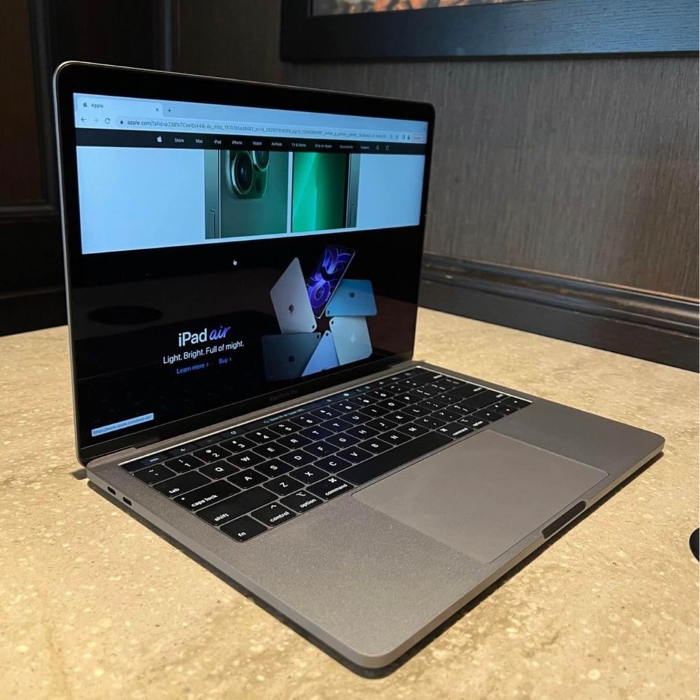 Apple MacBook Pro with Touch bar
